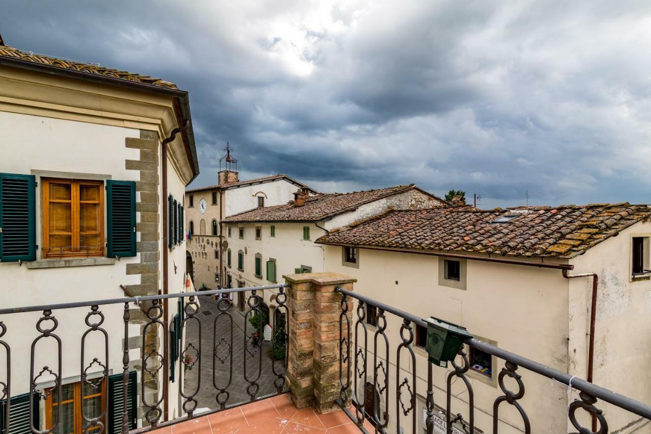 Art Rebus Tower In Tuscany Apartment Radda in Chianti Exterior photo